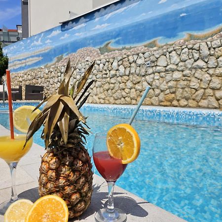 The Golden Grotto Apartments Novalja Bagian luar foto