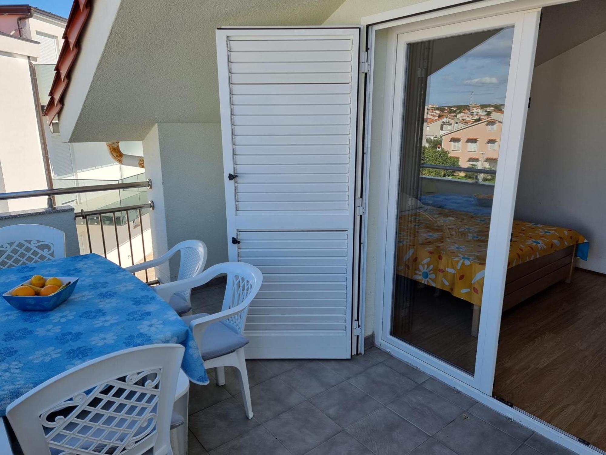 The Golden Grotto Apartments Novalja Ruang foto