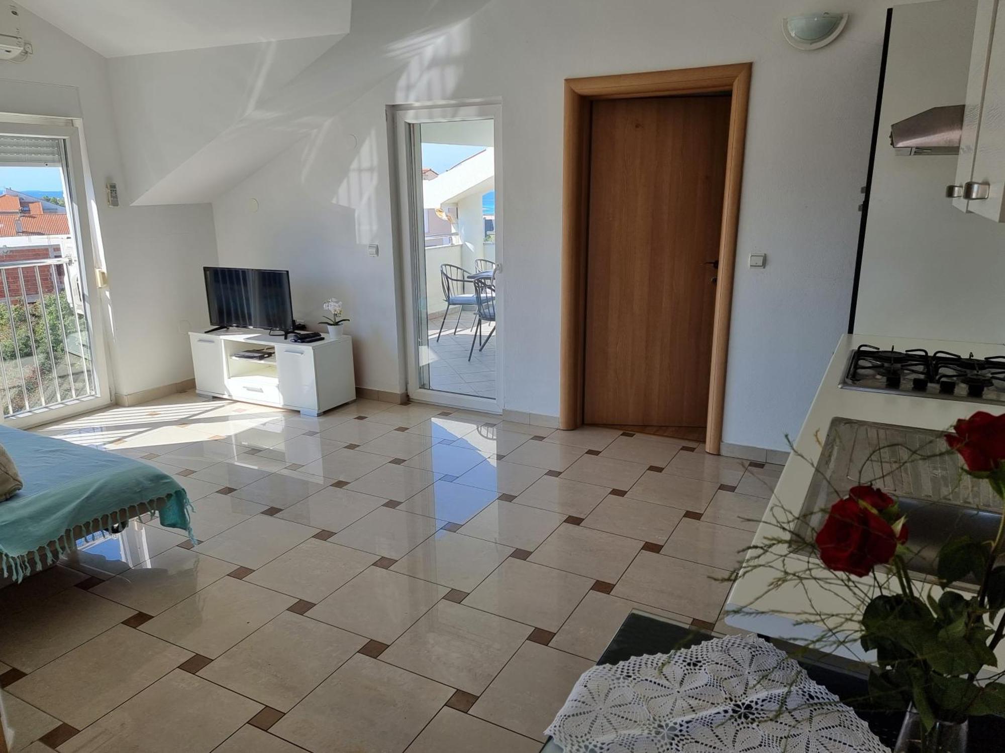 The Golden Grotto Apartments Novalja Ruang foto