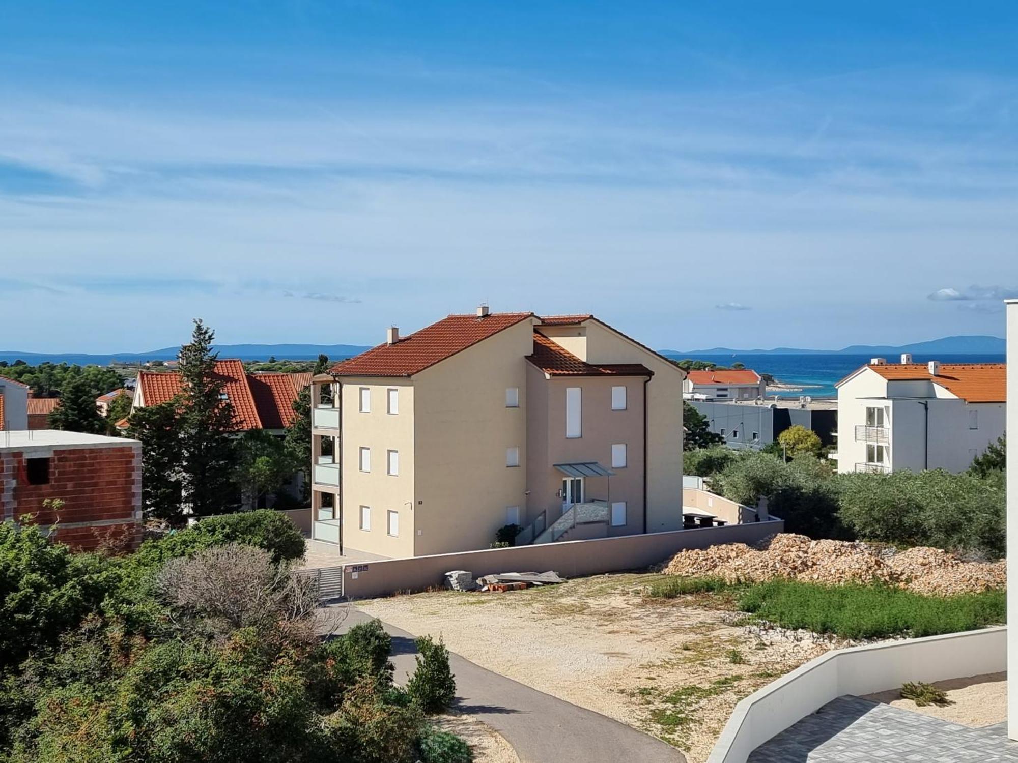 The Golden Grotto Apartments Novalja Ruang foto