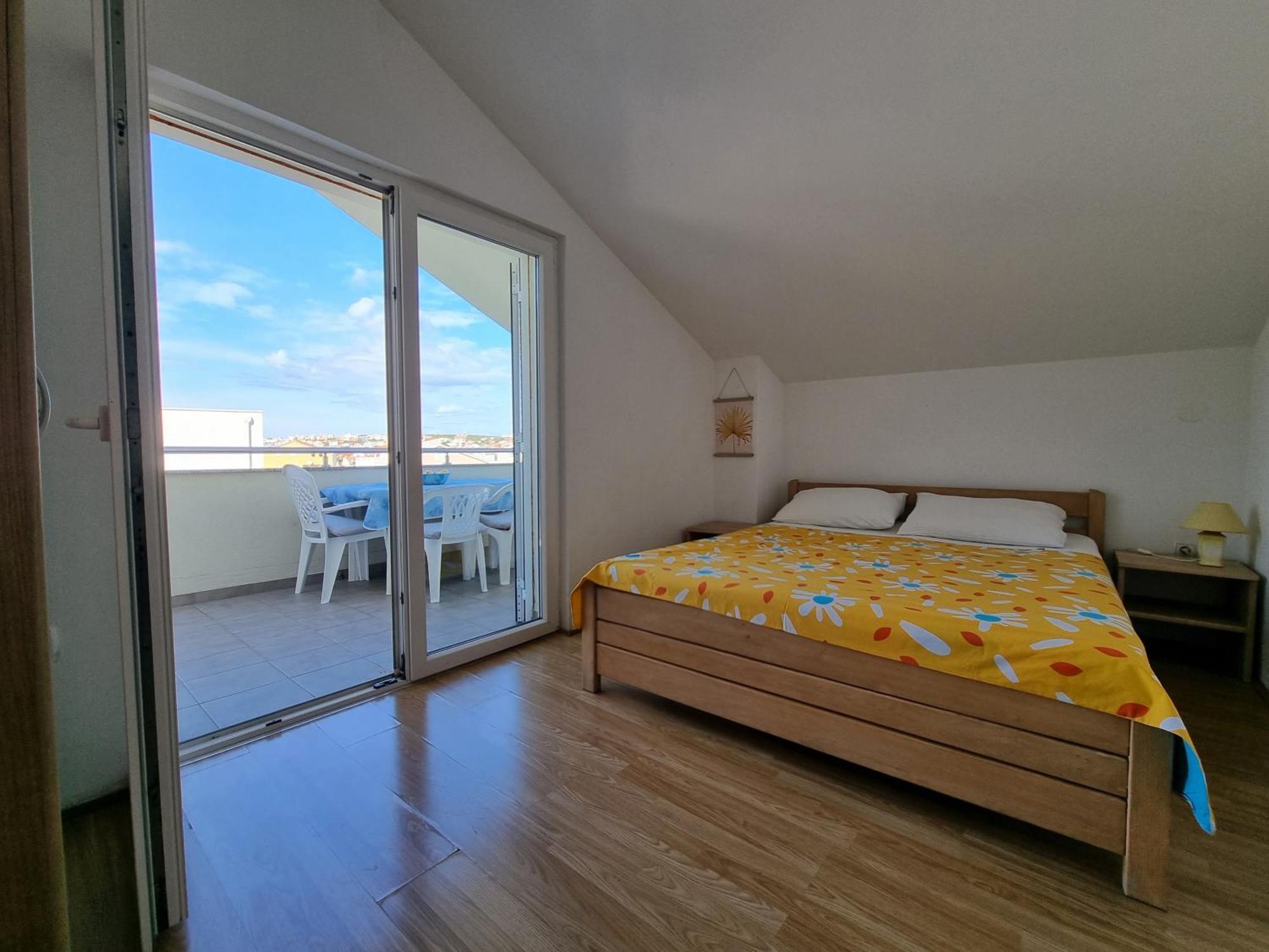 The Golden Grotto Apartments Novalja Ruang foto